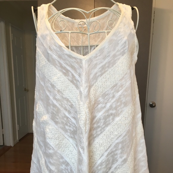 Mixed Crochet Tank - Picture 3 of 3